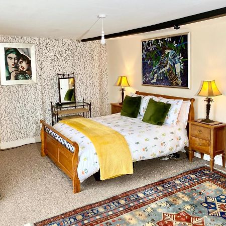 Brading Lala Mundi Bed & Breakfast エクステリア 写真