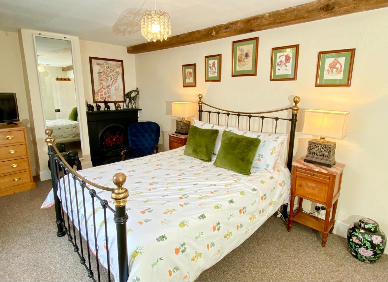 Brading Lala Mundi Bed & Breakfast エクステリア 写真