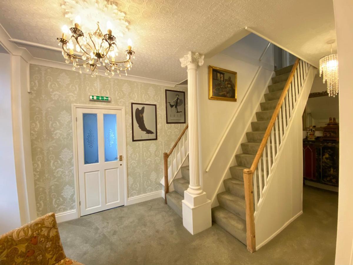 Brading Lala Mundi Bed & Breakfast エクステリア 写真