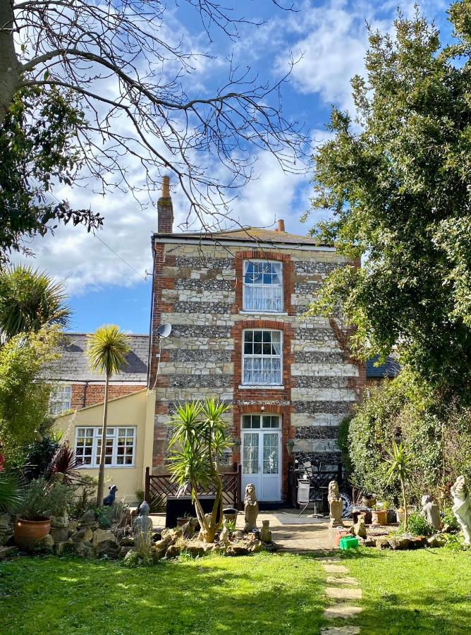 Brading Lala Mundi Bed & Breakfast エクステリア 写真